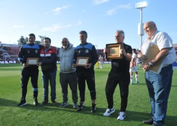 Unión homenajeó a Leo Madelón