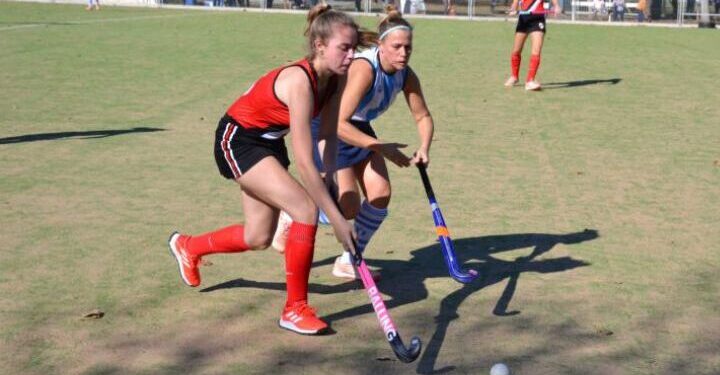 Feriado de acción en el torneo Oficial de Hockey Femenino