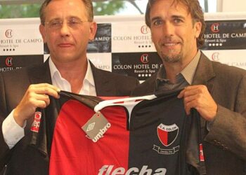 Fue mánager de Colón y suena para asumir como DT en un equipo de Primera