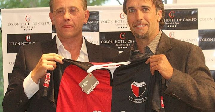 Fue mánager de Colón y suena para asumir como DT en un equipo de Primera