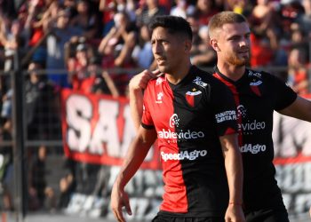 Con un paso fundamental por Colón, mejoró su contrato y renovó con su club