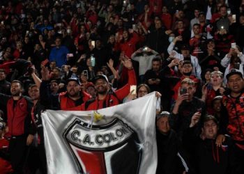 Colón puso a la venta las entradas para el partido con Patronato