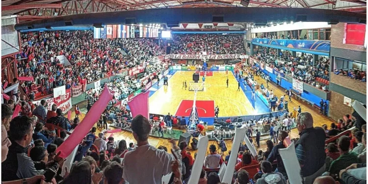 En el Malvicino: Unión hace su estreno en la nueva temporada de la LNB