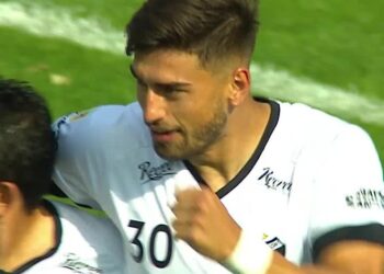 Colón y Rosario Central igualaron en el Gigante