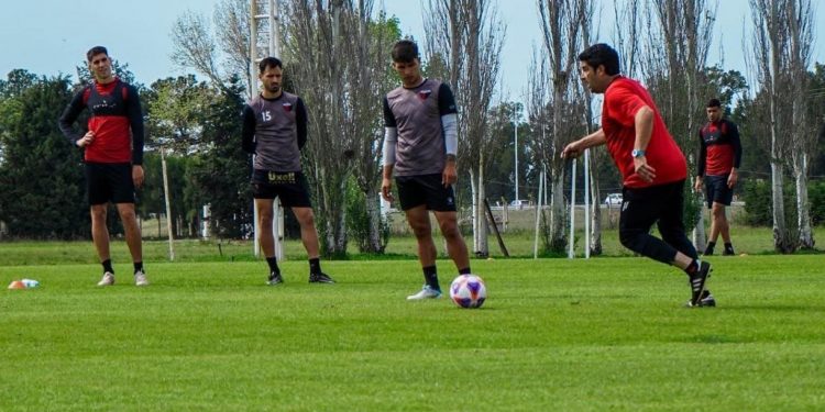 ¿Saralegui «toca» el equipo para jugar mañana ante Patronato?