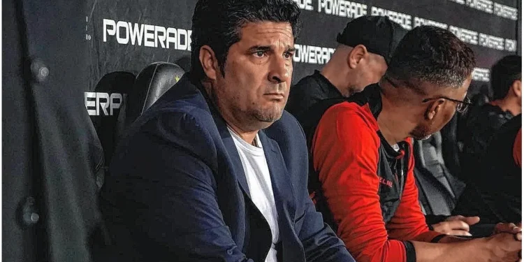 Saraga planea cambios para el último partido de Colón en el 2022