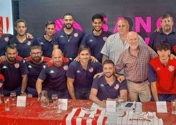 Unión presentó su plantel de básquet para la Liga Nacional con la presencia de Sphan