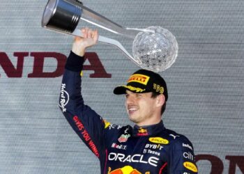Verstappen logró una victoria aplastante y se consagró bicampeón de la F1