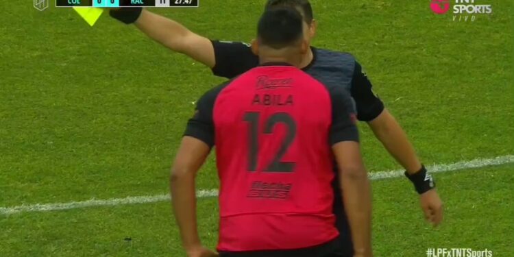 Mirá otra vez la jugada: ¿Fue penal a Wanchope?