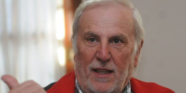 Vignatti a Buenos Aires y Saralegui a Uruguay: ¿Quién será el DT de Colón?