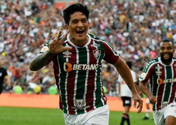 Las dos increíbles marcas que batió un ex Colón en Brasil