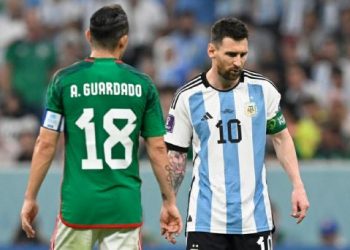 Guardado defendió a Messi de las críticas de Canelo Álvarez