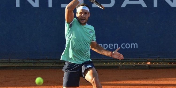 Nicolás Kicker avanzó a los cuartos de final del Challenger de Montevideo