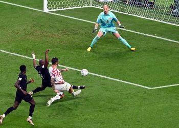 Croacia lo dio vuelta y eliminó a Canadá