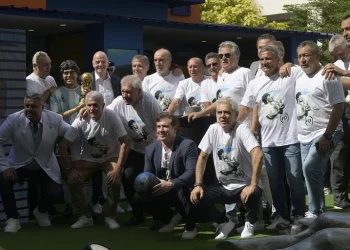 Diego eterno: el emotivo homenaje de Conmebol a Maradona en Qatar