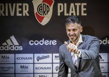 Esta noche comienza el ciclo de Martín Demichelis ante la Unión Calera