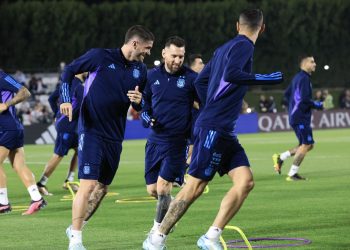 Con De Paul y Di María a la par, se completó el último entrenamiento de la Selección Argentina
