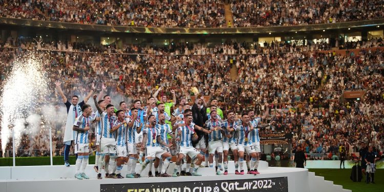 Cuatro argentinos en el 11 Ideal del Diario Sport de España