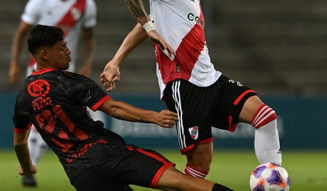 Demichelis debutó en River con el pie izquierdo: derrota en los penales y lesión de Matías Kranevitter