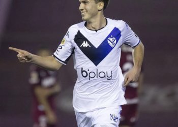 Manchester City busca a la perla de Vélez: Maximiliano Perrone