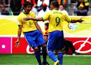 Kaká sobre Ronaldo: “En Brasil camina como un gordo más”