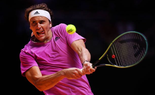 Zverev fue mucho para Djokovic y le ganó en sets corridos en Dubai