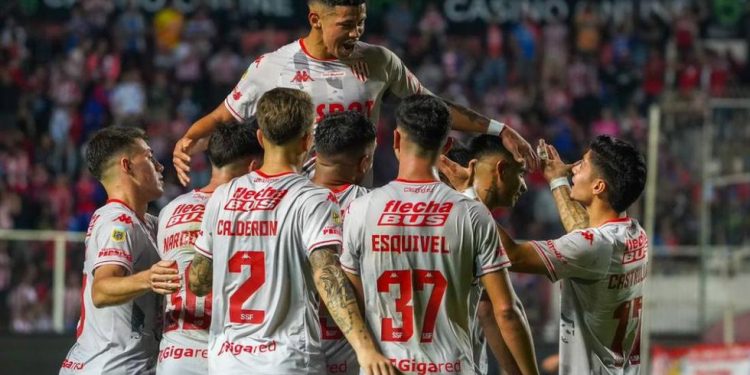 ¿San Lorenzo se anima a preguntar por una de las joyas de Unión?