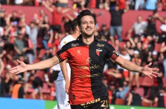 Atención Colón: Fortaleza se quedó con Christian Bernardi