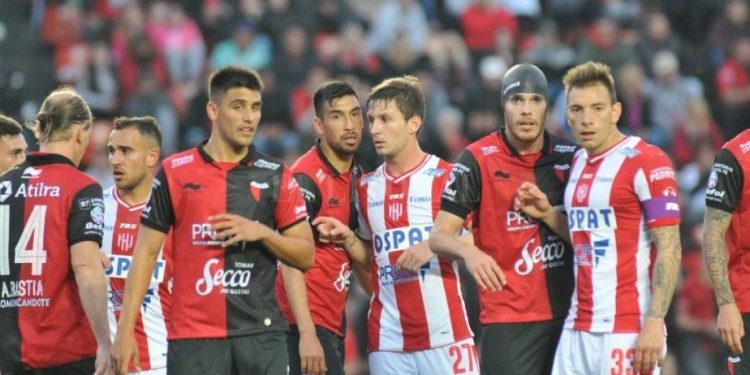 Colón y Unión, unidos por la fundación de Mateo Esquivo