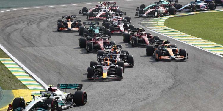 Suspenden el GP de F1 China 2023 ante continuas dificultades por el coronavirus