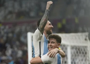 De la mano de Messi, Argentina venció a Australia, está en 4tos y enfrentará a Países Bajos