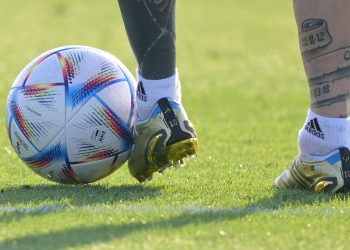 ¿Qué dicen y cuánto cuestan los botines dorados de Messi?