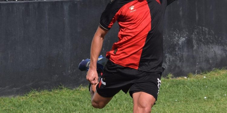 Nahuel Curcio firmará su primer contrato en Colón
