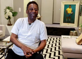 Empeoró la salud de Pelé y los familiares se empiezan a despedir de él