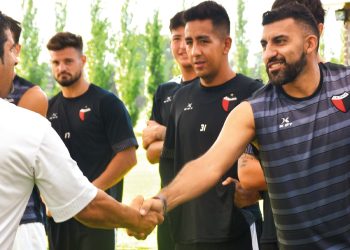 Colón mostró la vuelta de Wanchope y la gente reaccionó con todo tipo de comentarios