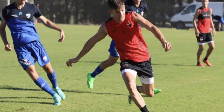 Colón volvió a perder con Vélez