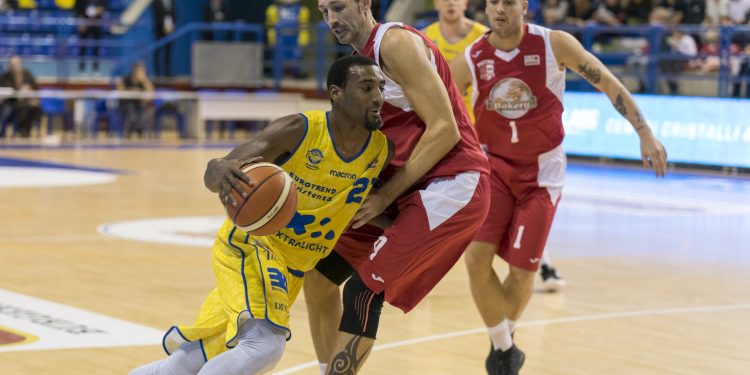 Llega un alero estadounidense para reforzar al básquet de Unión
