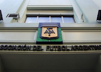 El mercado de pases estará abierto una semana más