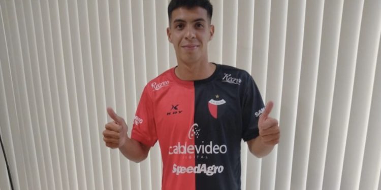 Colón hizo oficial la llegada de Tomás Galván