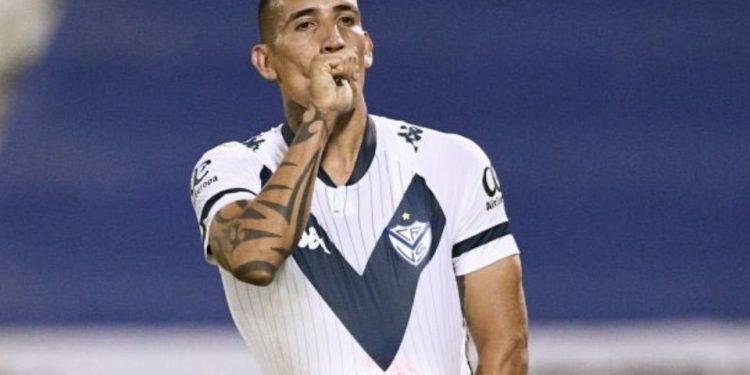 Ricardo Centurión está muy cerca de sumarse a Barracas Central
