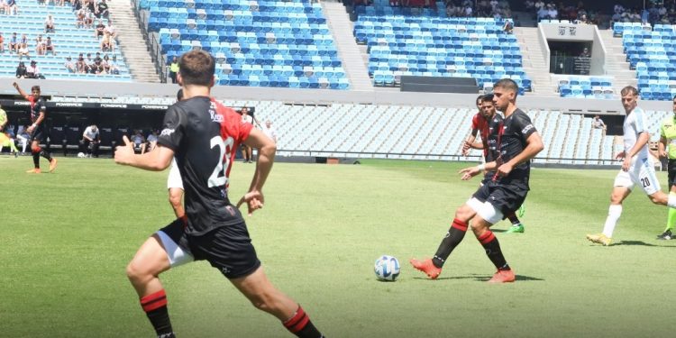 Colón se prepara para jugar el último amistoso de la pretemporada