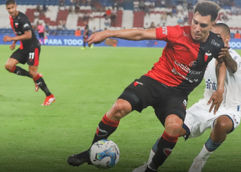 Colón juega en Córdoba