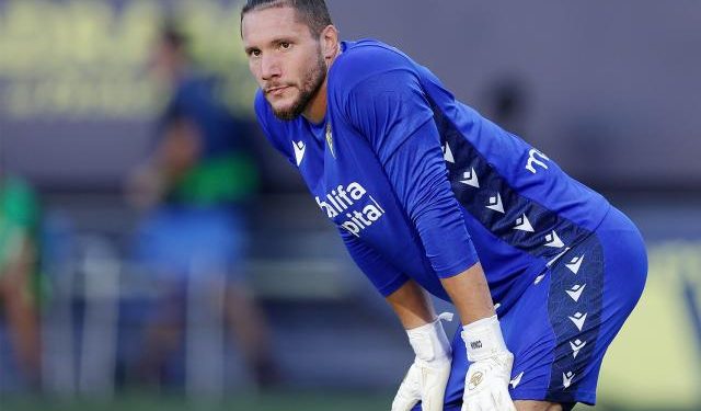 Un argentino podría reemplazar a Gerónimo Rulli en Villarreal