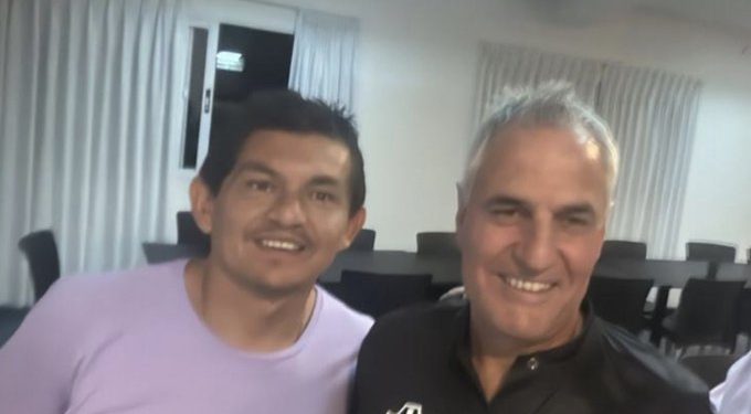 Mirá la foto de dos símbolos del fútbol santafesino, juntos en Central Córdoba