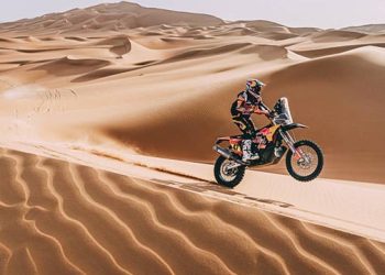 El argentino Kevin Benavides se llevó la penúltima etapa y quedó cerca de ganar el Dakar