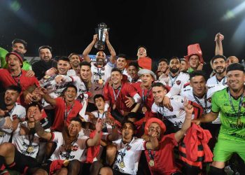 El campeón pone primera en Copa Argentina: Patronato se enfrenta a Gimnasia y Tiro