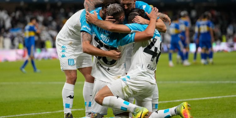 Con Nardoni de titular, Racing le ganó a Boca y se quedó con la Supercopa Internacional