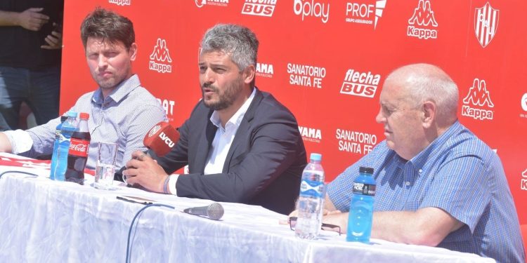 Por la venta de Portillo: «Hubo inconvenientes internos entre Battión, Spahn y Munúa»