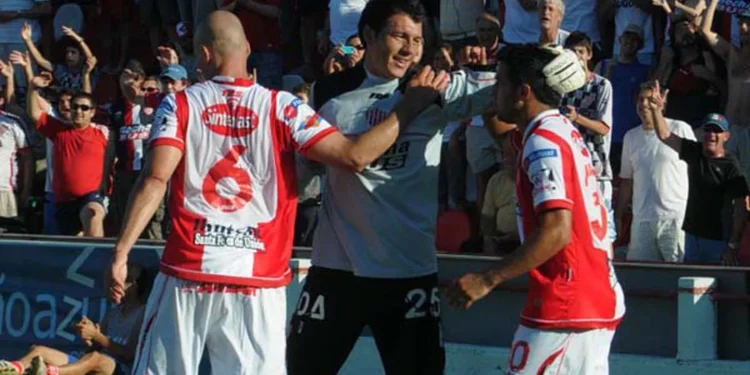 Un equipo de la PN da que hablar: sumó a Bergessio y va a la carga por un querido ex Unión