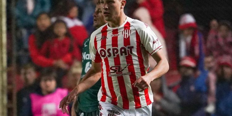 Racing se bajó y Talleres mira para otro lado: Esquivel se quedaría en Unión